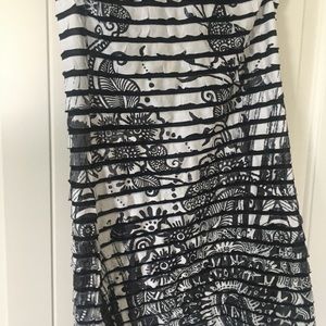 WET SEAL BLACK AND WHITE SKIRT
